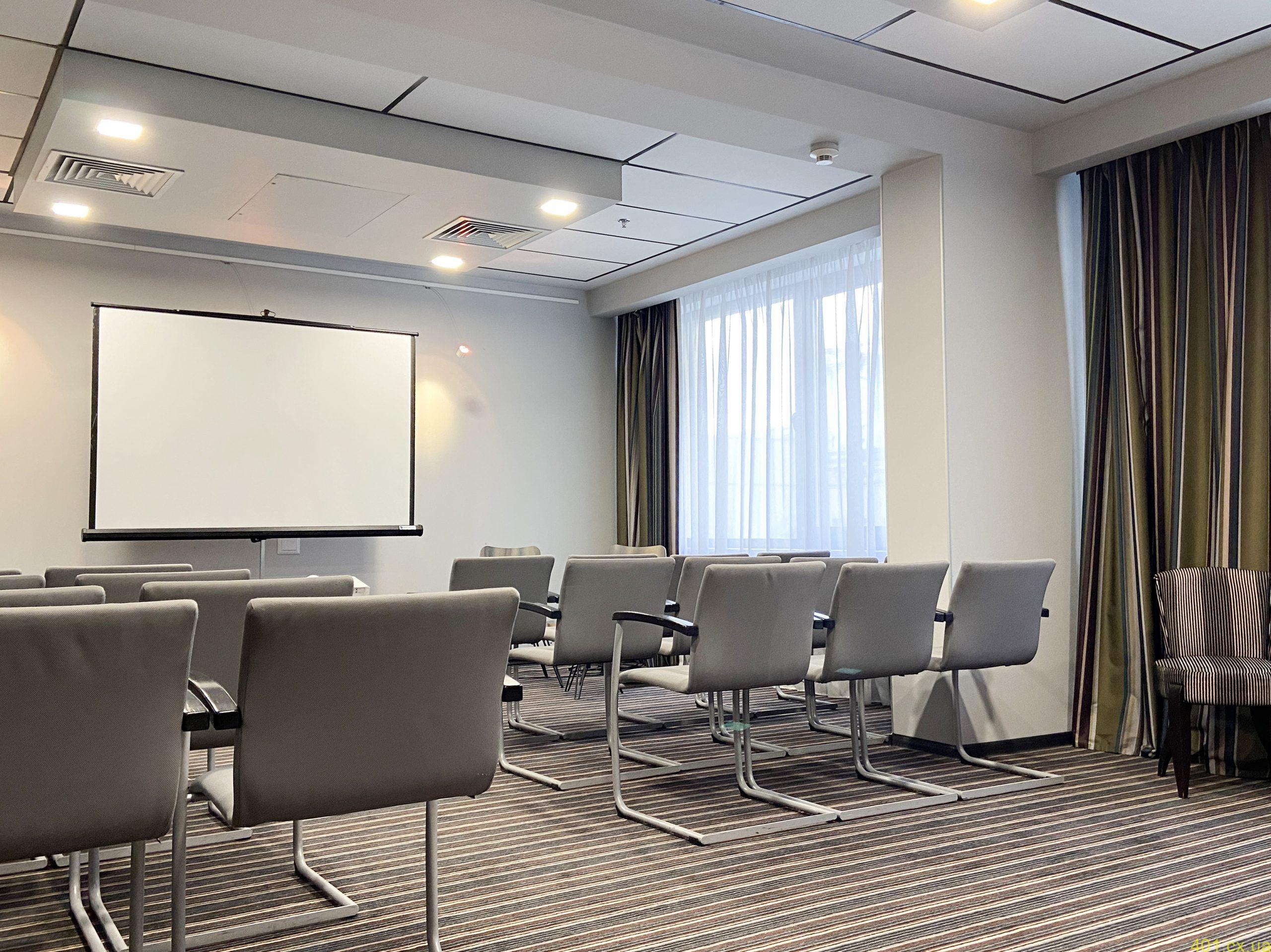 Чому зал для зустрічей має швидко змінюватися без хаосу